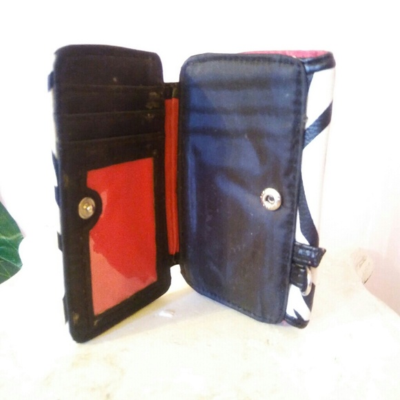 Zebra Wallet - Picture 5 of 5